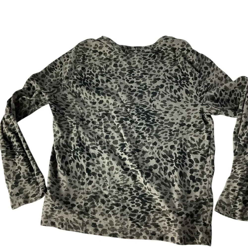 Old Navy‎ Girls Leopard Print Love Graphic Shirt Long Sleeve Size M (8) Gray